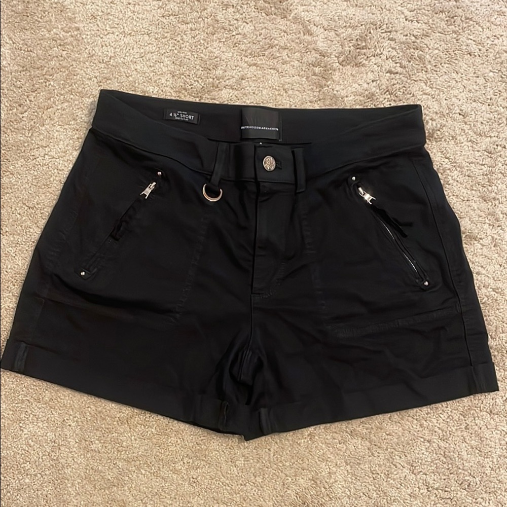 NWT WHBM Pret-a-play shorts